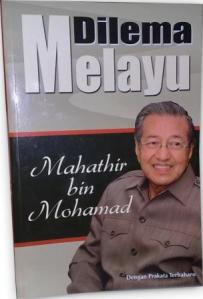 Buku Dilema Melayu karya Mahathir Mohammad (Sumber: mediajayastore.com)